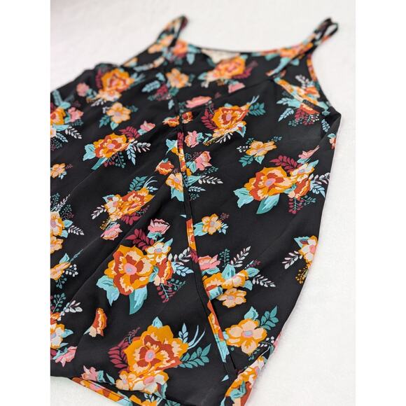 Pink Rose Vintage Large Faux Wrap Tank w/Vibrant Floral Print - Picture 4 of 10